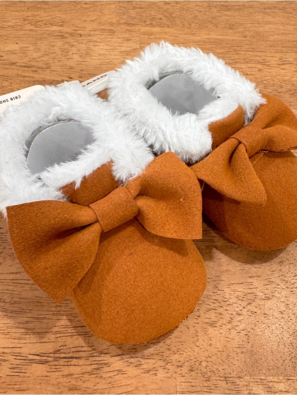 New Lucky Brand Baby Walker Crib Shoes Size 1 0-3 Month Fleece Lined Bow Slip-On